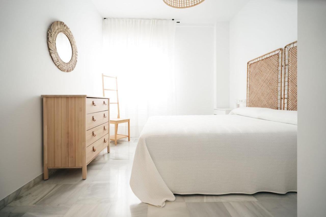 Reyes Catolicos Suite Apartment เซบีญา ภายนอก รูปภาพ