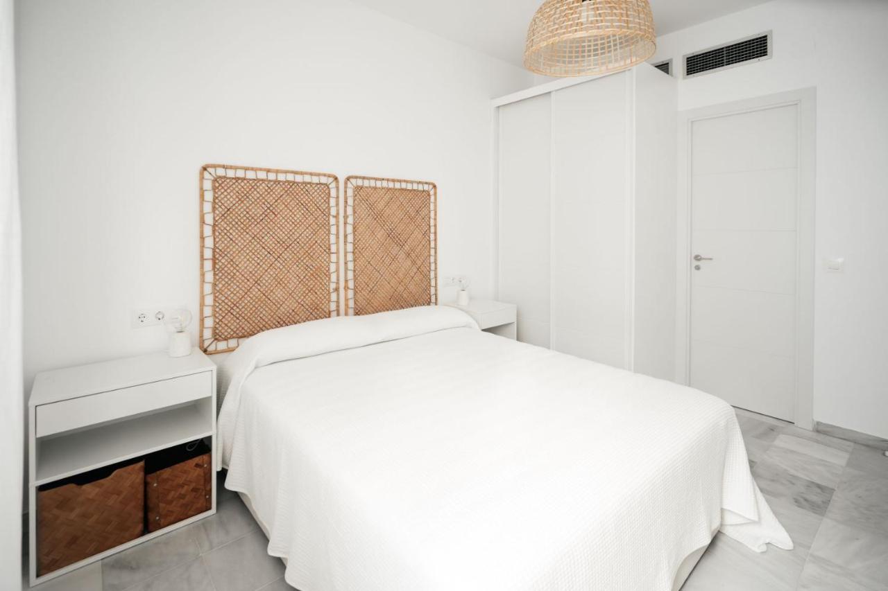 Reyes Catolicos Suite Apartment เซบีญา ภายนอก รูปภาพ